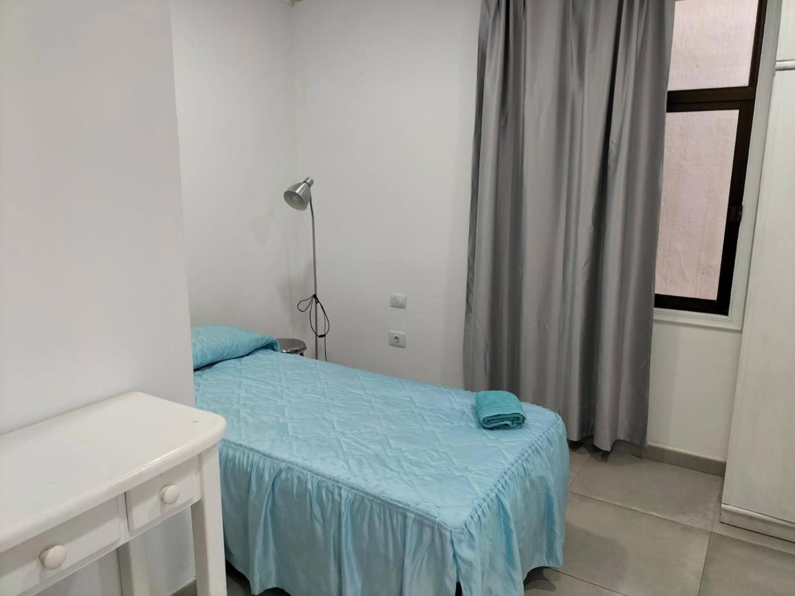 Vv Las Buganvillas Maspalomas - Cocina Y Habitaciones Con Banos Privados Pokoj fotografie
